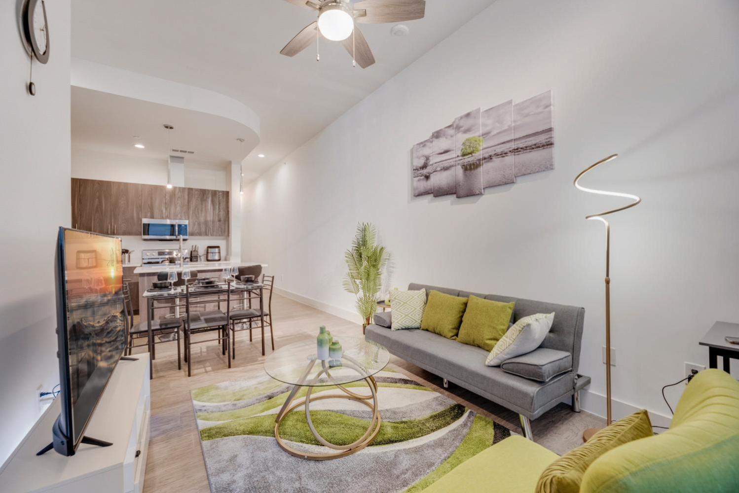Snazzy Loft Style 2Br I Gym I Parking I Workspace دالاس المظهر الخارجي الصورة